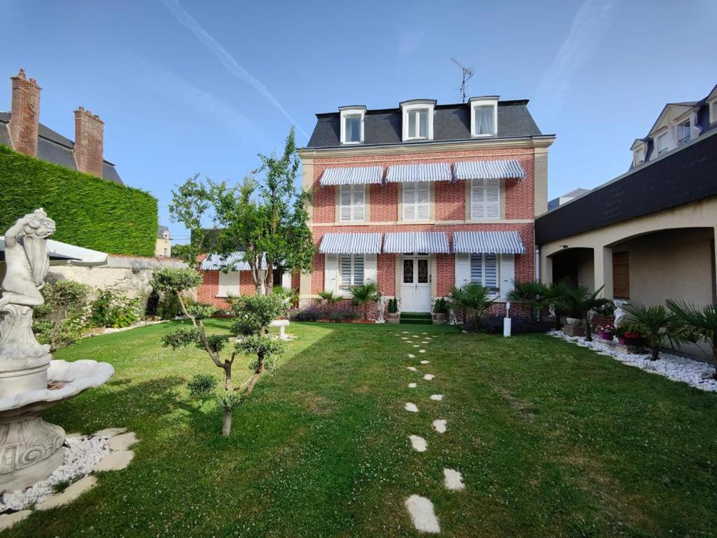Appartement En Residence Gisors Bagian luar foto